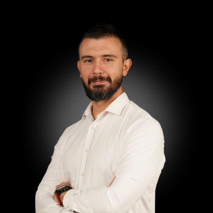 Dr. Semih Kumluk